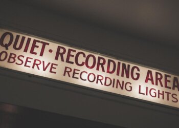 للصحفيين.. 4 أدوات ميسورة التكلفة لتحويل الصوت إلى نصوص