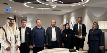 تكريم إعلاميين خليجيين وبحث شراكات أكاديمية جديدة في إسطنبول